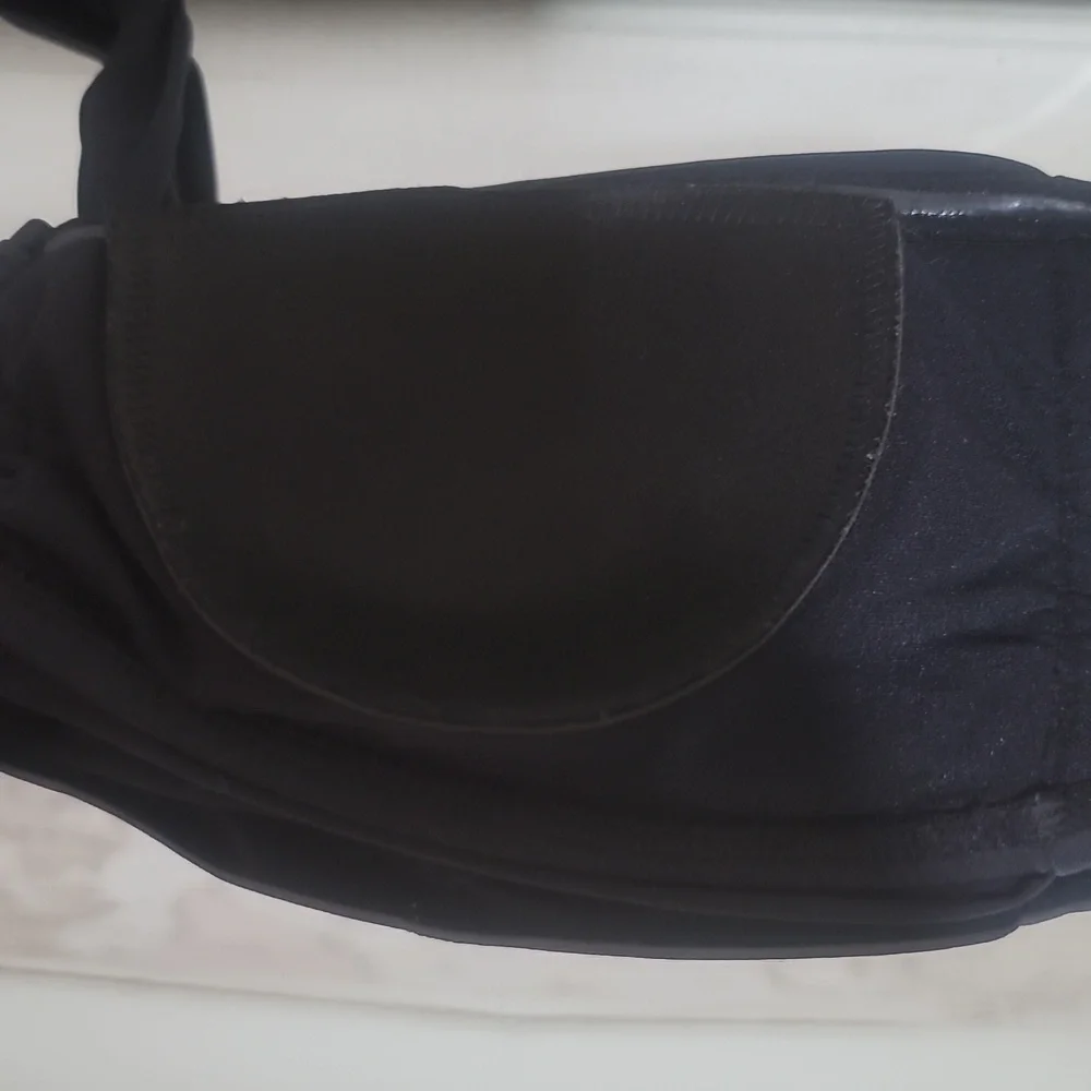 Nwot black swim suit top - Picture 7 of 8